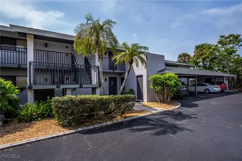 808 Cape Coral Pkwy W #204, Cape Coral, FL 33914