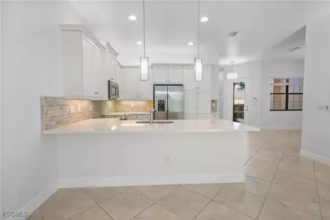 11944 Five Waters Cir, Fort Myers, FL 33913
