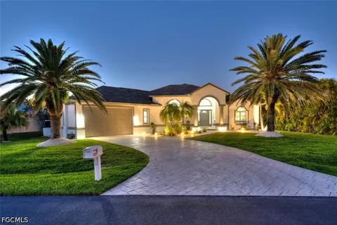 13570 Harbour Ridge Dr, Fort Myers, FL 33908