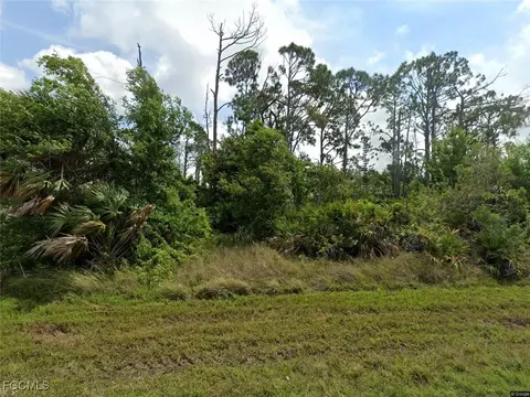 5380 Bearup St, Port Charlotte, FL 33981