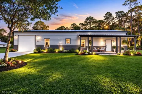 3823 Highlight St, Fort Myers, FL 33905