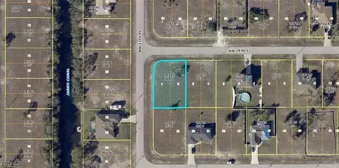 1724 NW 28th St, Cape Coral, FL 33993