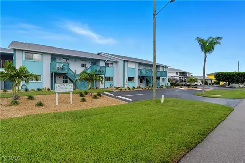 1005 SE 0th St #4, Cape Coral, FL 33904