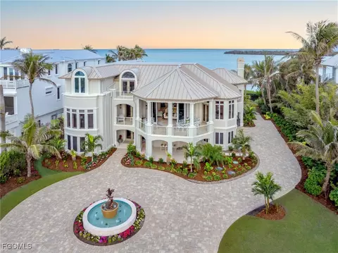 15735737 Captiva Dr, Captiva, FL 33924