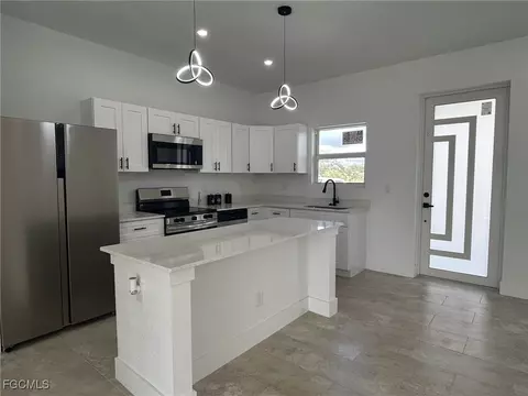 752 Cardinal St E, Lehigh Acres, FL 33974 photo 8