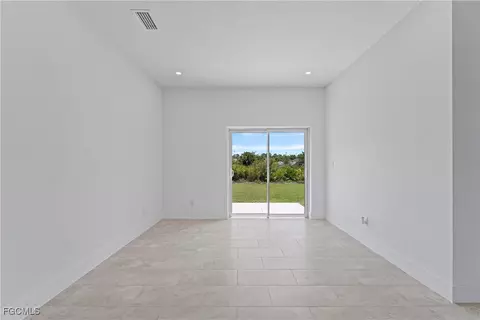 752 Cardinal St E, Lehigh Acres, FL 33974 photo 12