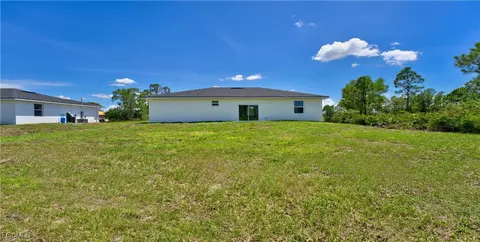 752 Cardinal St E, Lehigh Acres, FL 33974 photo 25