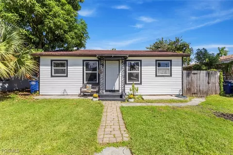 26 Cypress St, North Fort Myers, FL 33903