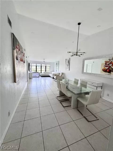 Dining - 4079 Northlight Dr #1802, Naples, FL 34112 photo 4 of 7