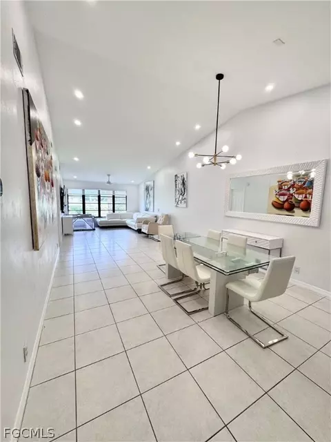 Dining - 4079 Northlight Dr #1802, Naples, FL 34112 photo 3 of 7