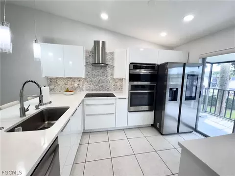Kitchen - 4079 Northlight Dr #1802, Naples, FL 34112 photo 1 of 11