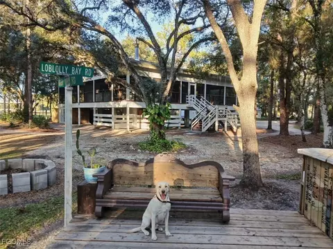 1270 Tom Coker Rd, Labelle, FL 33935