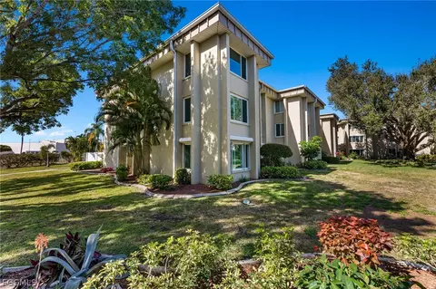 2244 Winkler Ave #213, Fort Myers, FL 33901
