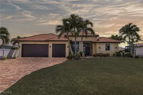 1626 SW 43rd St, Cape Coral, FL 33914