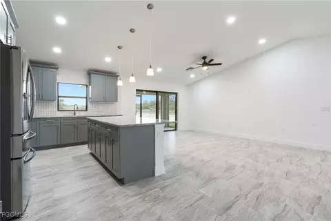 7537 19th Ter, Labelle, FL 33935 photo 11
