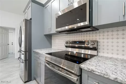 7537 19th Ter, Labelle, FL 33935 photo 9