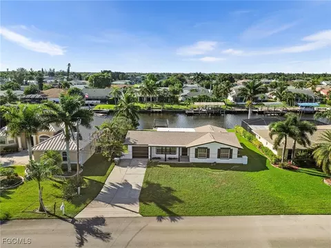 2014 SE 12th Ter, Cape Coral, FL 33990