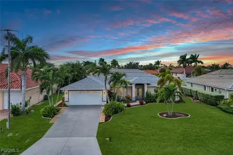 4328 SW 18th Ave, Cape Coral, FL 33914