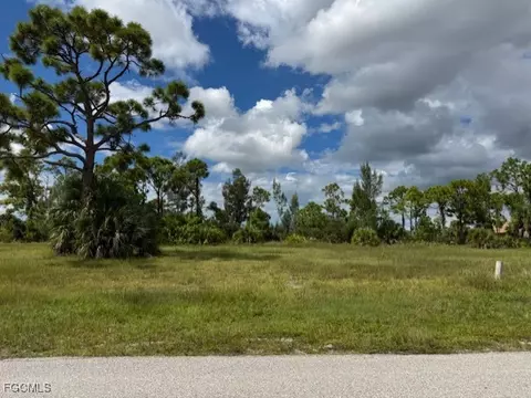 2426 NW 18th Pl, Cape Coral, FL 33993