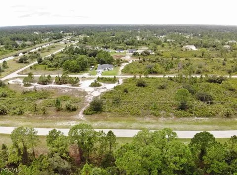 652 Montclair Ave S, Lehigh Acres, FL 33974
