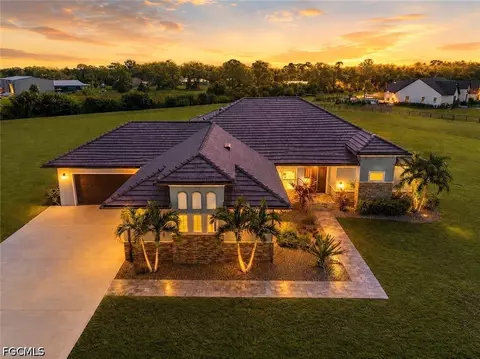 14201 Binghampton Dr, Fort Myers, FL 33905