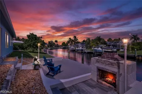 5943 Baker Ct, Fort Myers, FL 33919