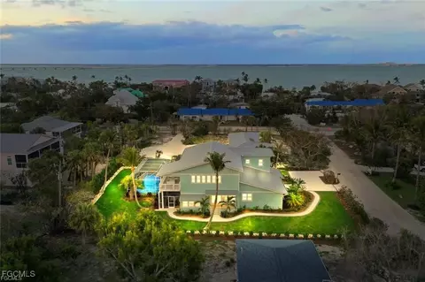1163 Seagrape Ln, Sanibel, FL 33957