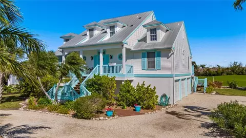 1425 Causey Ct, Sanibel, FL 33957