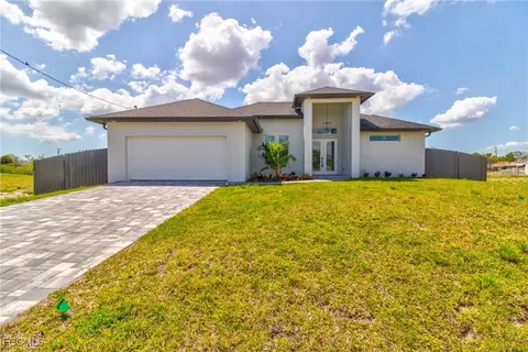 1336 NW 13th Pl, Cape Coral, FL 33993