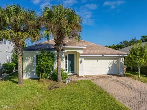 2461 Sutherland Ct, Cape Coral, FL 33991