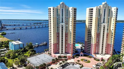 2743 1st St #110, Fort Myers, FL 33916