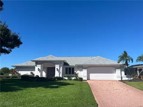 1367 Sautern Dr, Fort Myers, FL 33919