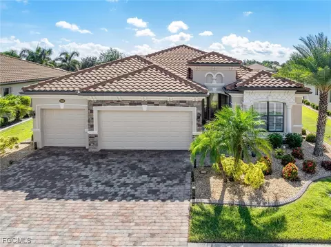 20460 Granlago Dr, Venice, FL 34293