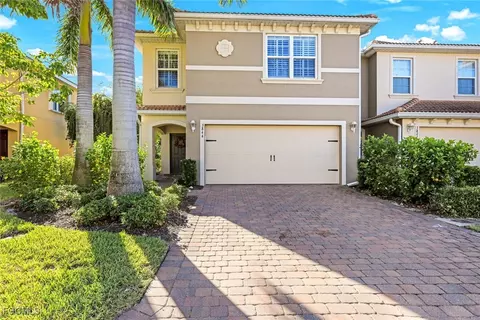 3844 Tilbor Cir, Fort Myers, FL 33916