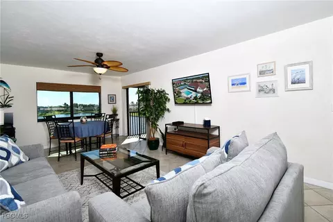 11110 Caravel Cir #306, Fort Myers, FL 33908