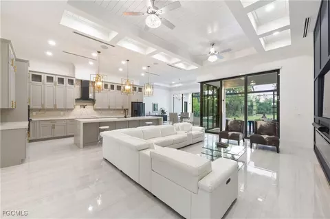 3219 White Blvd, Naples, FL 34117 photo 9