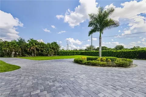 3219 White Blvd, Naples, FL 34117 photo 43
