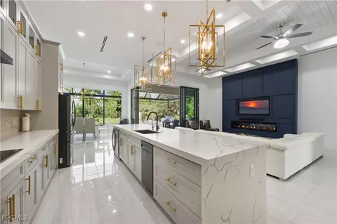 3219 White Blvd, Naples, FL 34117 photo 3