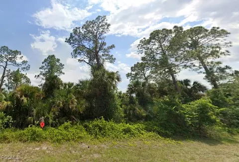 5010 Myrtlewood Rd, Labelle, FL 33935