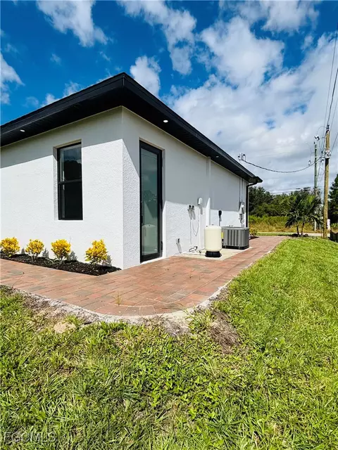 302 E 15th St, Lehigh Acres, FL 33972 photo 25