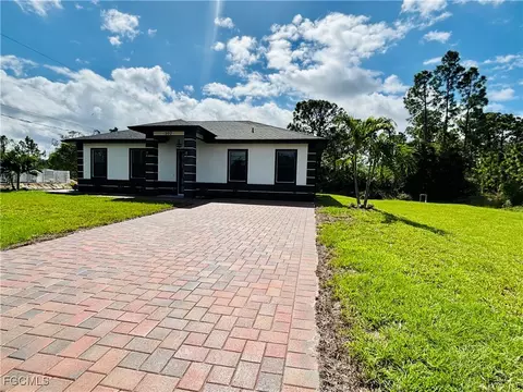 302 E 15th St, Lehigh Acres, FL 33972 photo 6