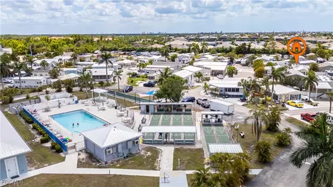 5756 Pink Panther Dr, Fort Myers, FL 33908
