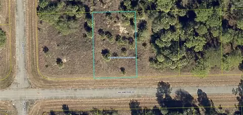 222 Neil Armstrong Ave, Labelle, FL 33935