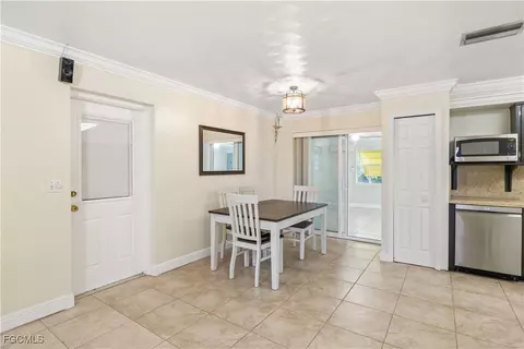 Dining - 2248 Ephraim Ave, Fort Myers, FL 33907 photo 1 of 1