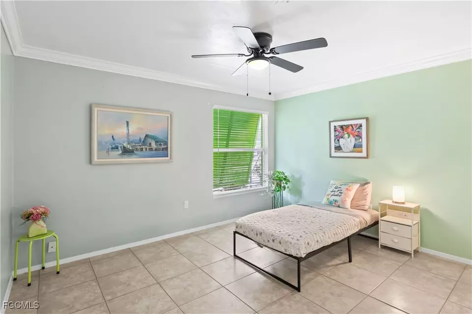 Bedroom - 2248 Ephraim Ave, Fort Myers, FL 33907 photo 5 of 7