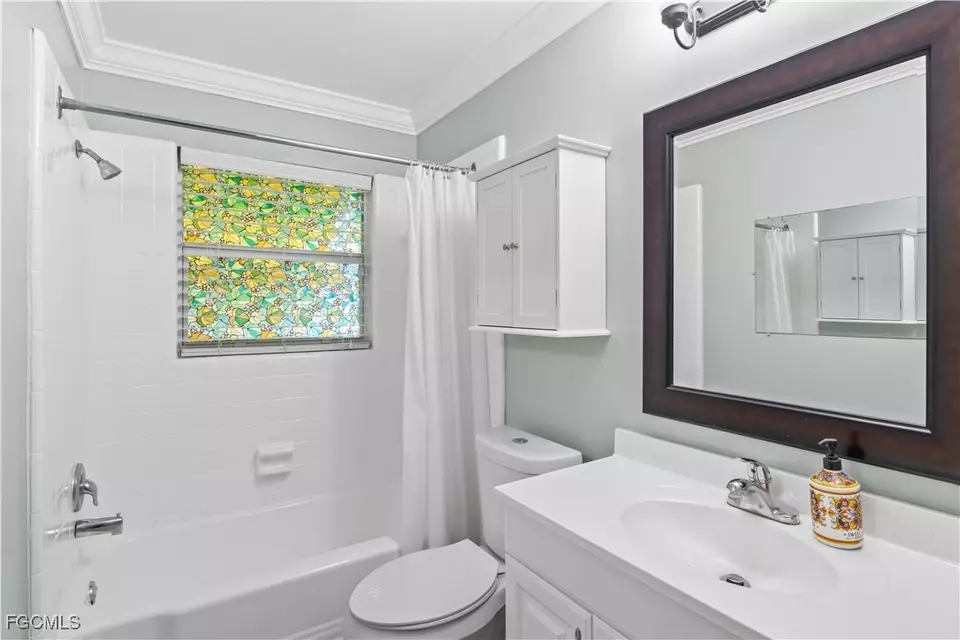 Bath - 2248 Ephraim Ave, Fort Myers, FL 33907 photo 3 of 3