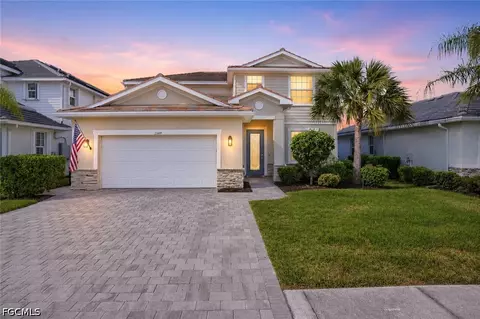 2169 Clementine St, Naples, FL 34120