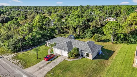 710712 Creuset Ave S, Lehigh Acres, FL 33974