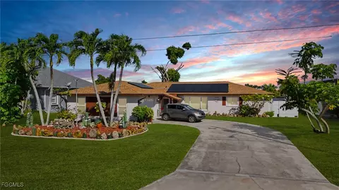 419 SE 28th Ter, Cape Coral, FL 33904
