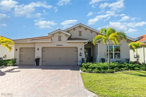 3430 Cherry Palm Dr, North Fort Myers, FL 33917